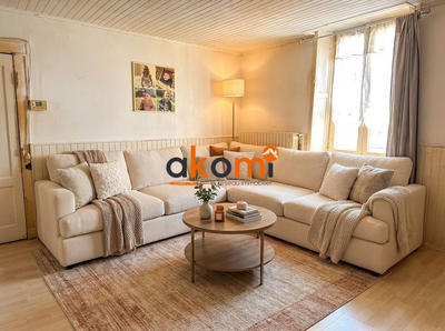 Maison - 137 m² - 5 pièces