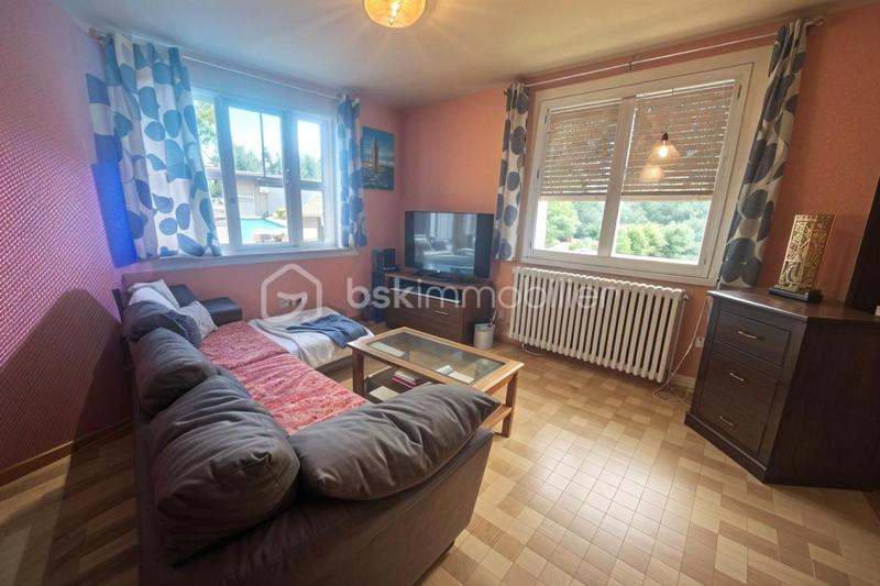 Maison - 87 m² - 5 pièces