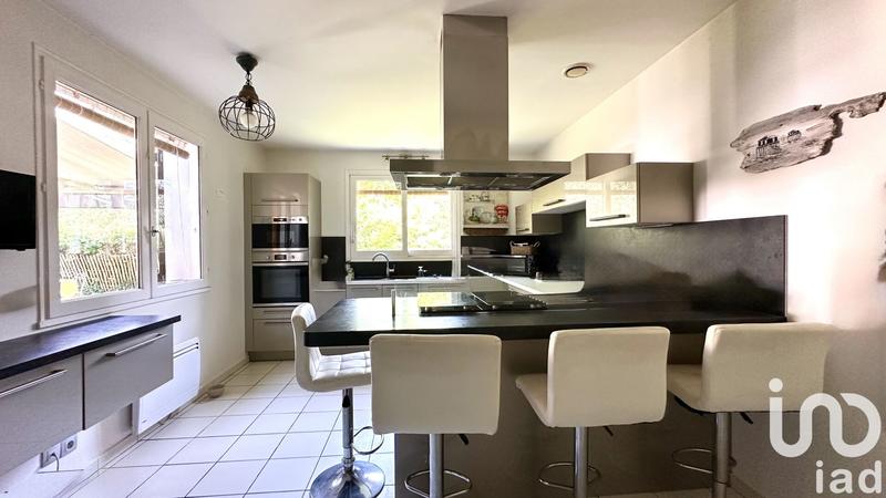 Maison - 191 m² - 7 pièces