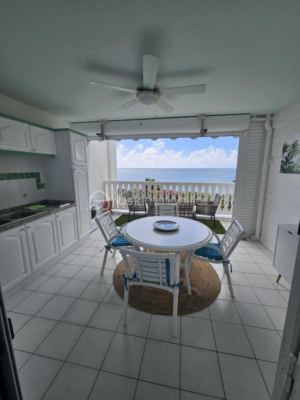 Appartement - 61 m² - 2 pièces