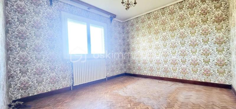 Maison traditionnelle - 103 m² - 4 pièces