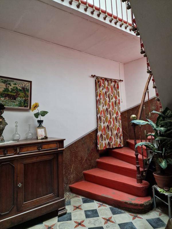 Maison ancienne - 269 m² - 10 pièces