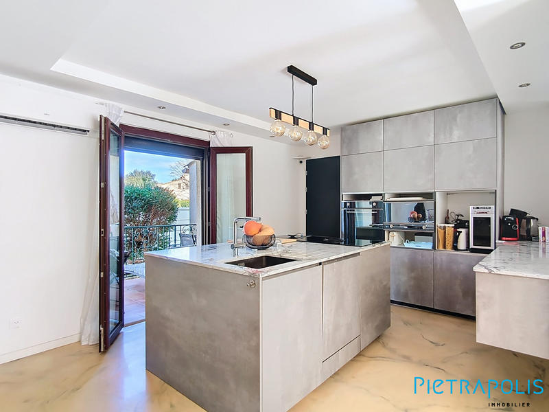 Villa - 142 m² - 5 pièces