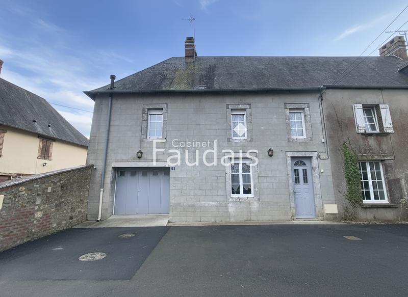 Maison - 95 m² - 5 pièces