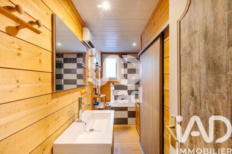 Maison - 127 m² - 8 pièces