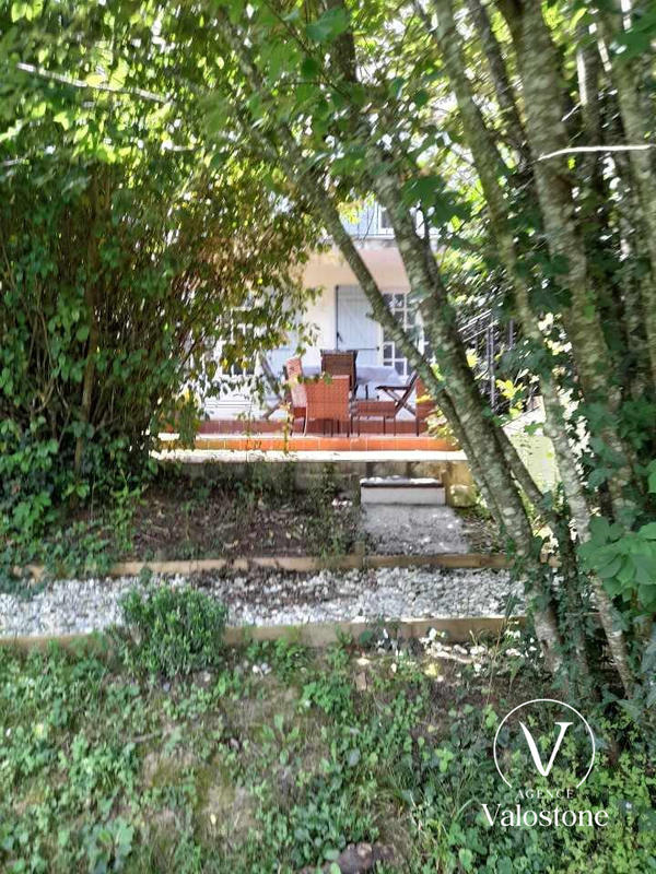 Maison - 205 m² - 5 pièces