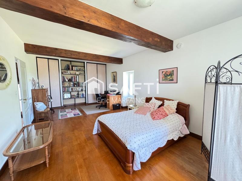 Maison de maîtres - 316 m² - 7 pièces