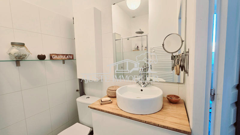 Maison de ville - 60 m² - 4 pièces