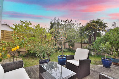 Maison - 148 m² - 6 pièces