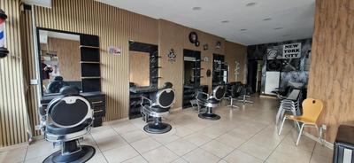 Maison - 206 m² - 6 pièces