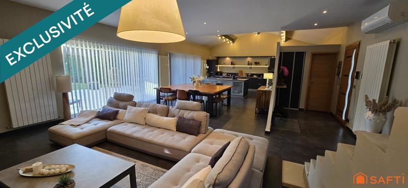 Maison - 293 m² - 8 pièces