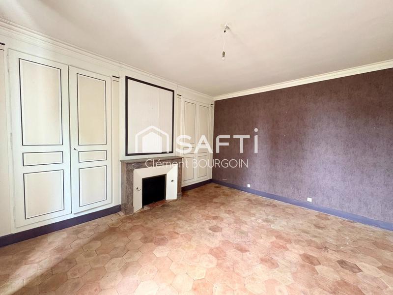 Maison - 295 m² - 10 pièces