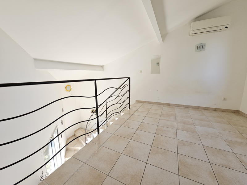 Villa - 288 m² - 7 pièces