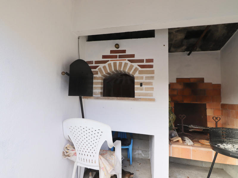 Maison - 247 m² - 10 pièces