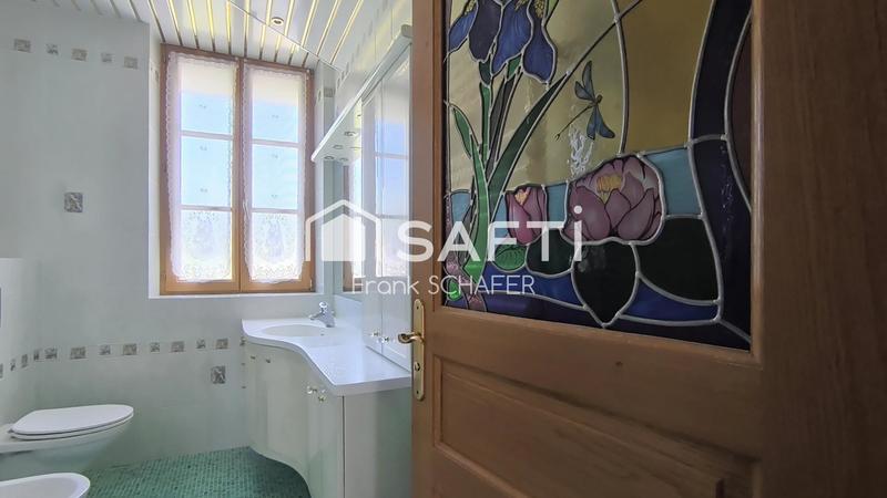 Maison - 208 m² - 7 pièces