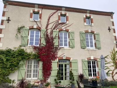 Maison - 147 m² - 8 pièces