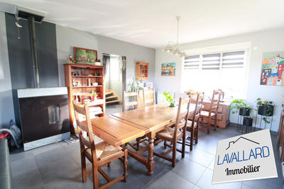 Maison - 149 m² - 5 pièces