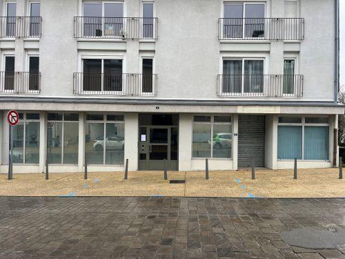 Local commercial - 173 m²