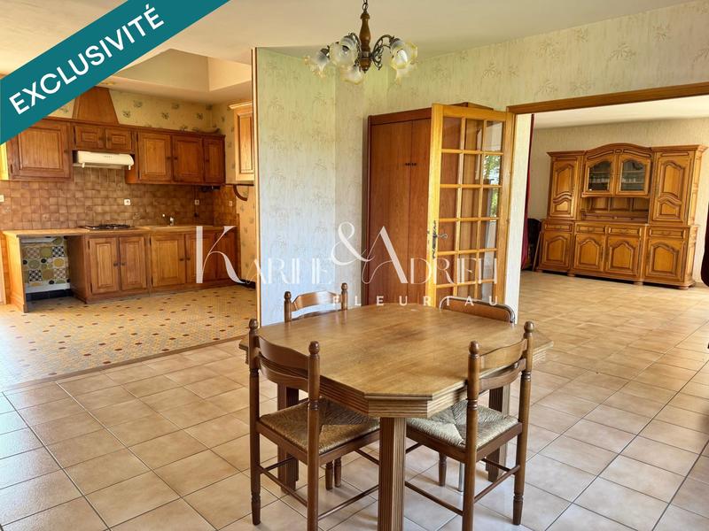 Maison - 135 m² - 6 pièces