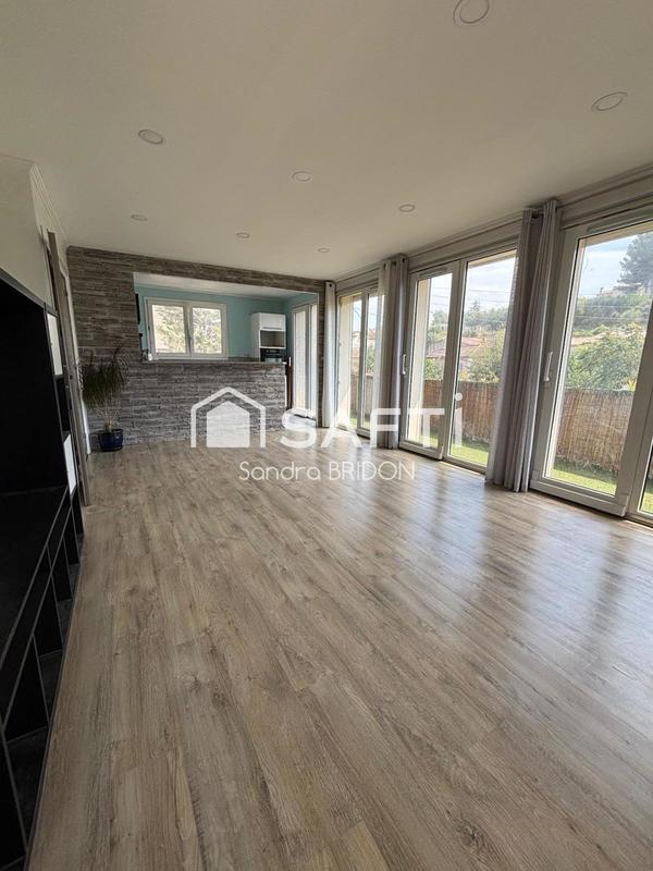 Appartement - 77 m² - 4 pièces