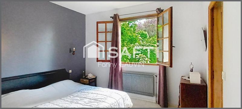 Maison - 236 m² - 8 pièces