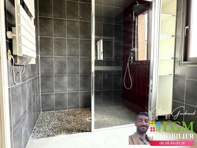 Maison - 184 m² - 7 pièces