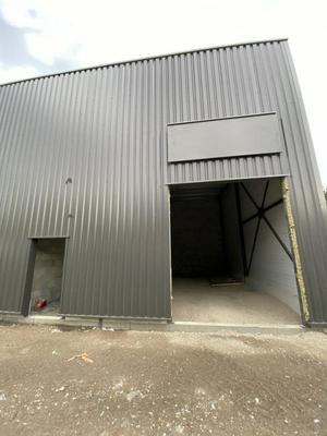 Local d'activité / Entrepôt - 62 m²