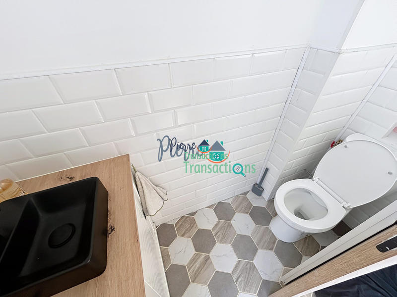 Maison - 102 m² - 5 pièces