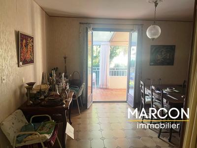 Maison - 104 m² - 4 pièces