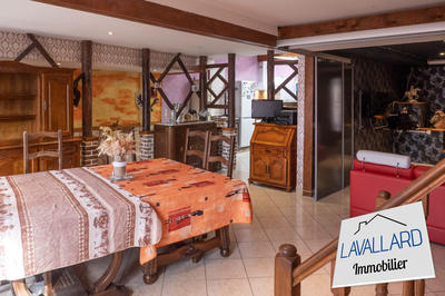 Maison - 140 m² - 5 pièces