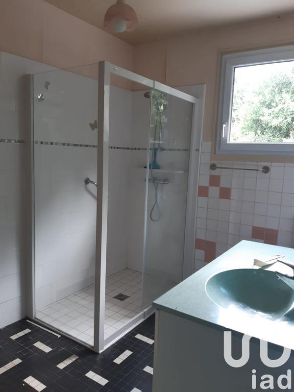 Maison - 96 m² - 5 pièces