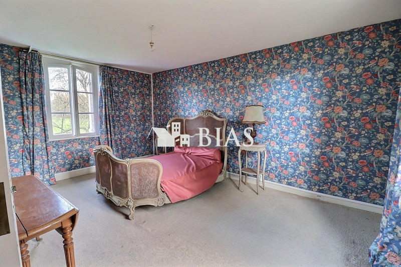 Maison - 170 m² - 6 pièces