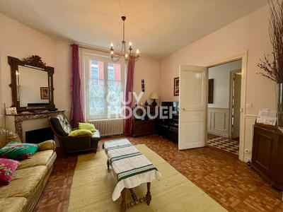 Maison - 146 m² - 6 pièces