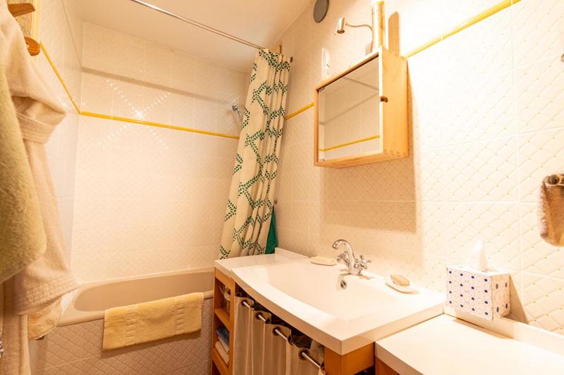 Maison - 230 m² - 8 pièces