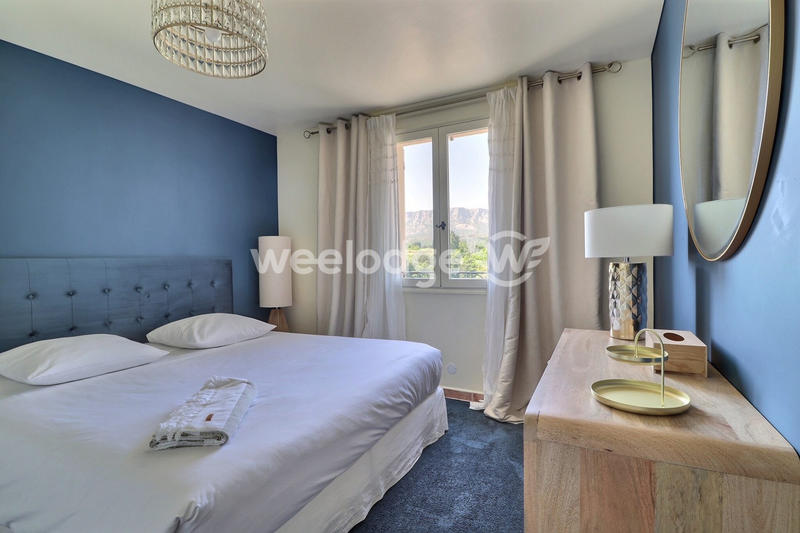 Bastide - 334 m² - 9 pièces