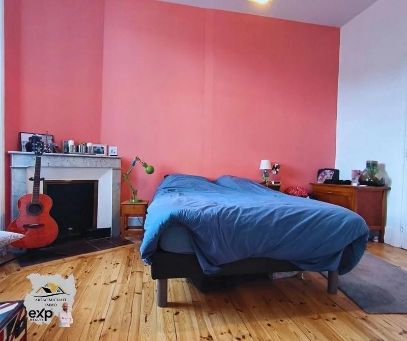 Appartement - 112 m² - 5 pièces