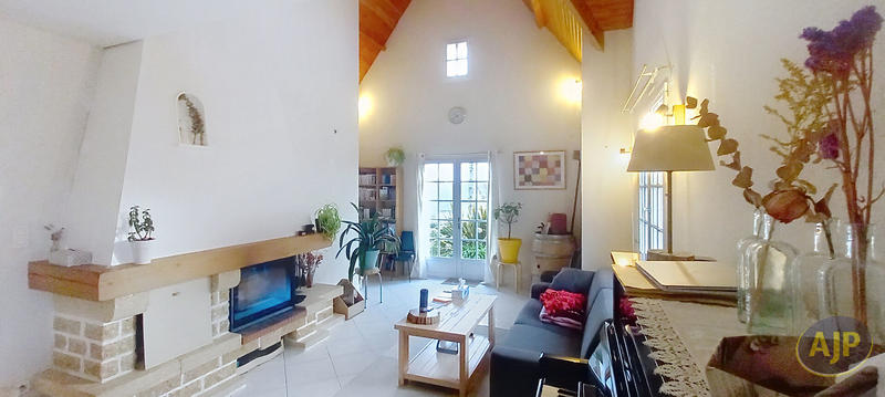 Maison - 160 m² - 7 pièces