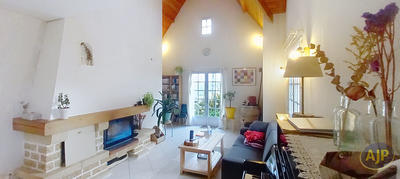 Maison - 160 m² - 7 pièces