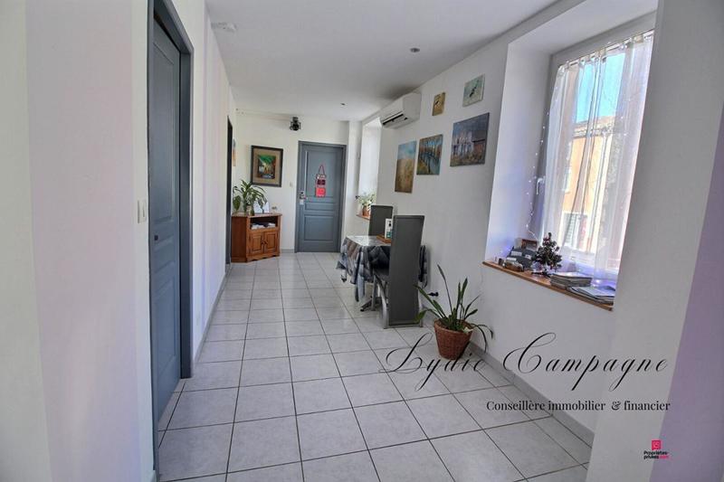 Propriété - 156 m² - 6 pièces