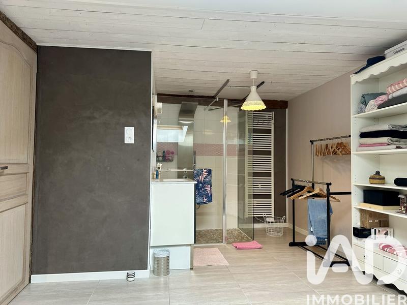 Maison - 196 m² - 5 pièces