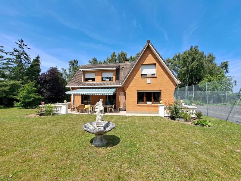 Maison - 150 m² - 7 pièces