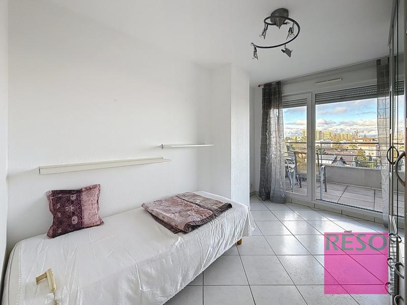 Appartement - 93 m² - 3 pièces