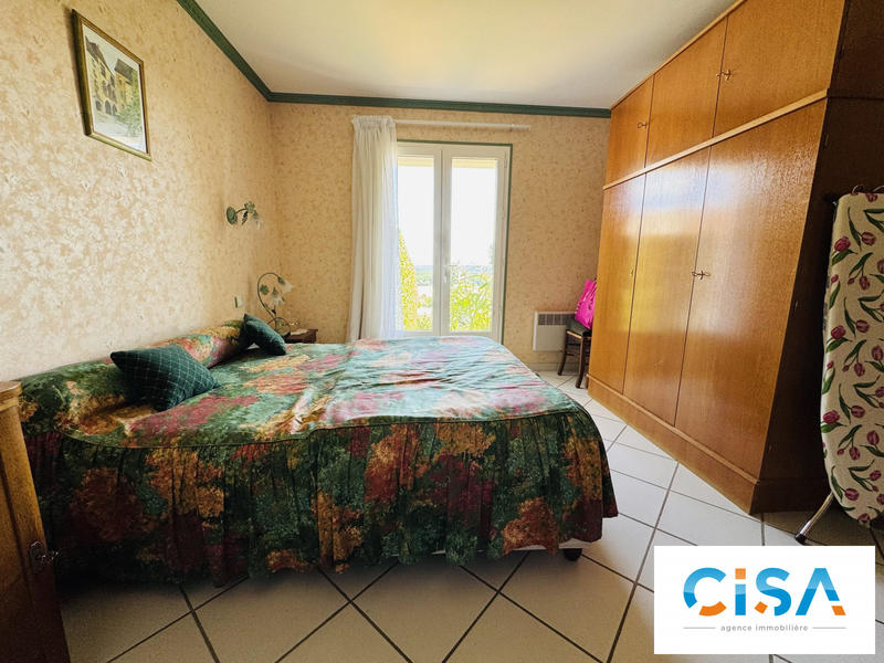 Maison traditionnelle - 156 m² - 6 pièces