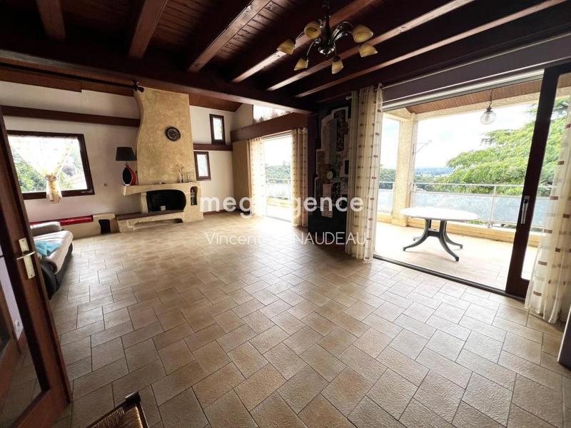 Maison - 175 m² - 6 pièces