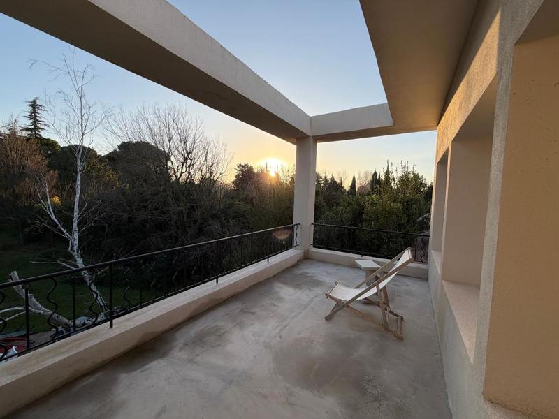 Villa - 196 m² - 7 pièces