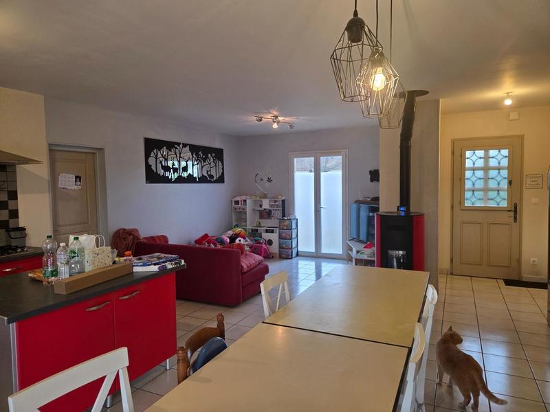 Maison - 97 m² - 5 pièces