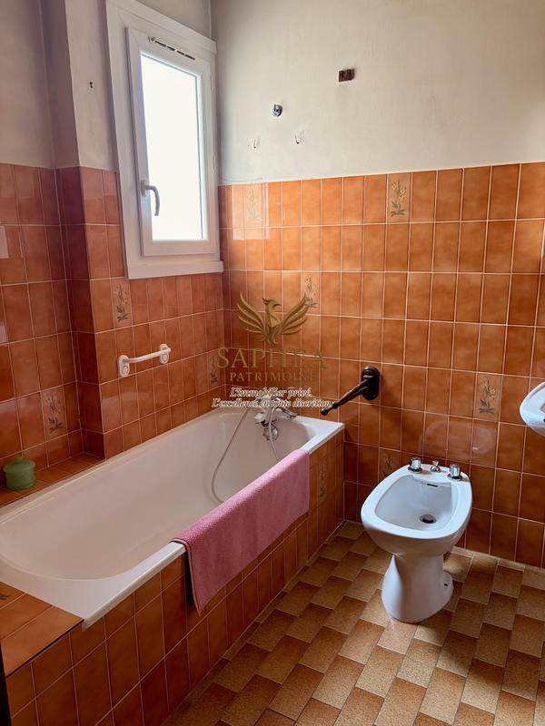 Appartement - 74 m² - 3 pièces