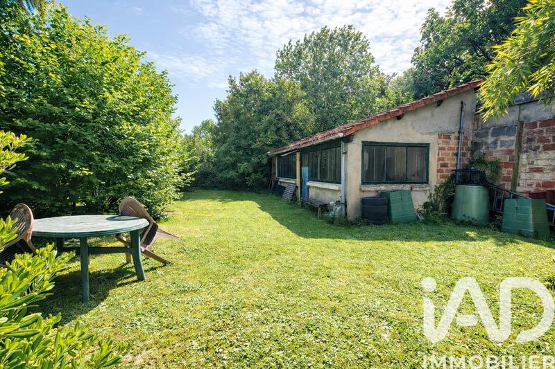 Maison - 204 m² - 8 pièces