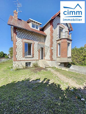 Maison - 83 m² - 5 pièces