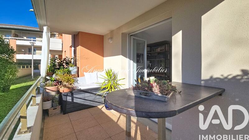 Appartement - 60 m² - 3 pièces